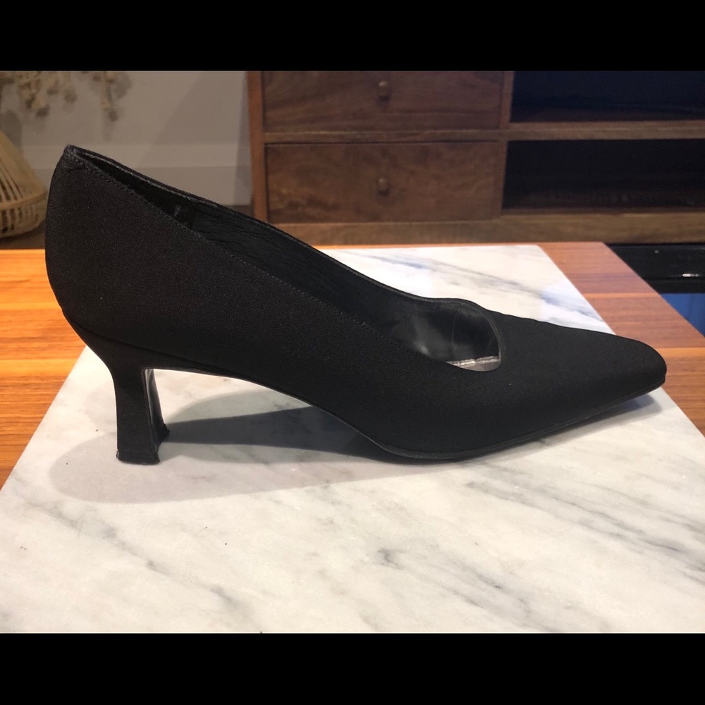 Stuart Weitzman Kitten Heels - Picture 3 of 4